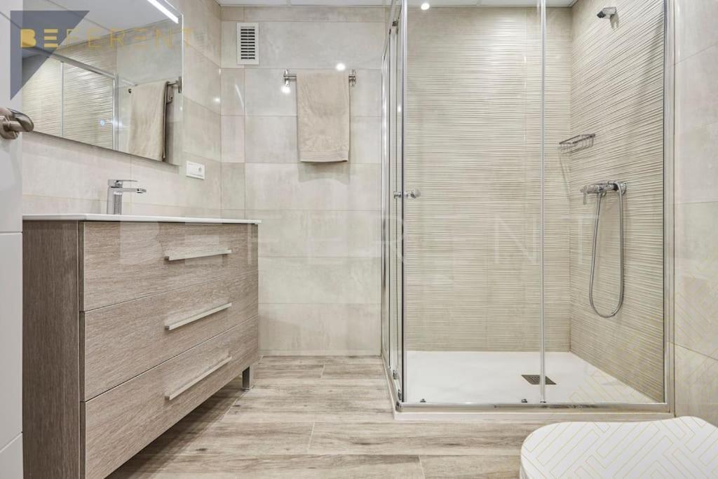 Beferent Plaza San Cristobal Appartement Alicante Buitenkant foto