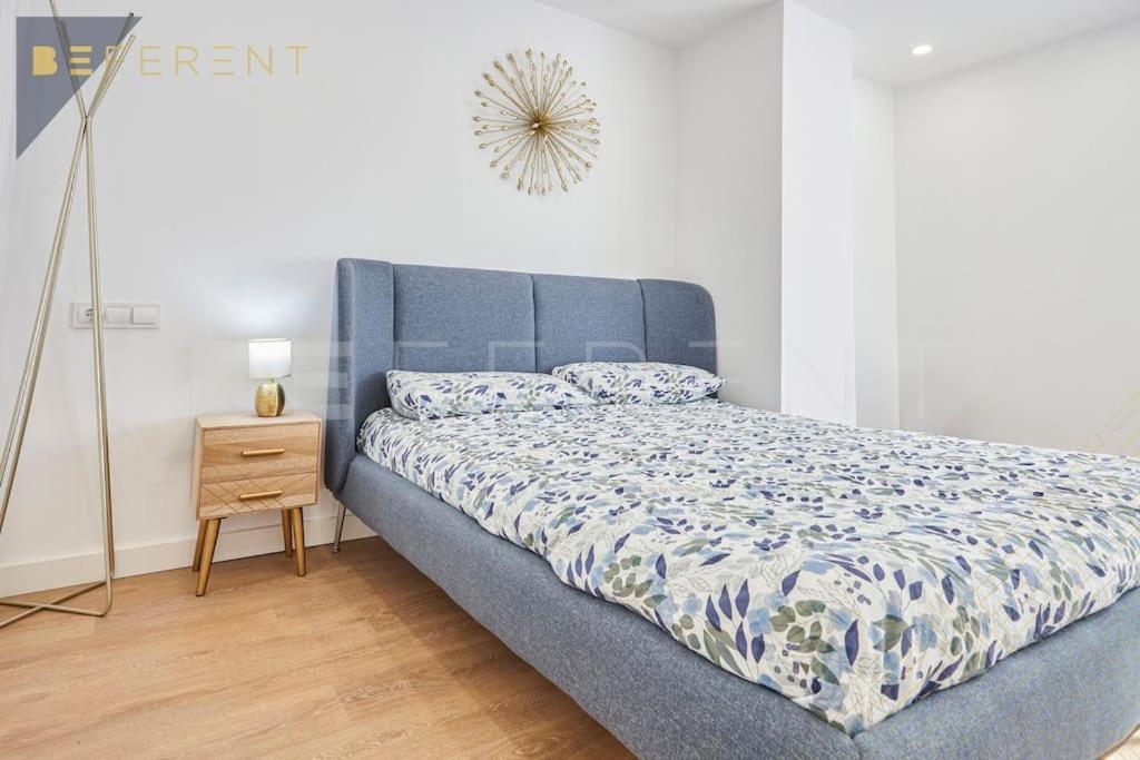 Beferent Plaza San Cristobal Appartement Alicante Buitenkant foto
